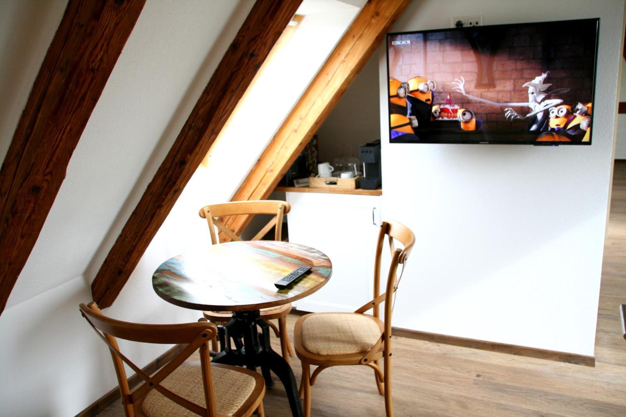 Waldvogel Ferienzimmer Klimatisiert อิมเมนชตาด อัม โบเดนเซ ภายนอก รูปภาพ